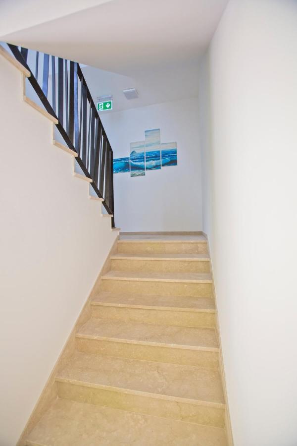 Magic Stone Apartments Baška Voda Esterno foto