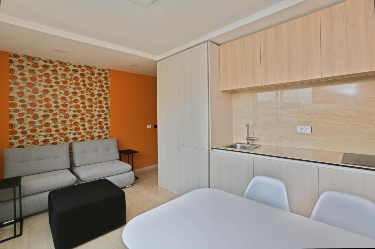 Magic Stone Apartments Baška Voda Esterno foto